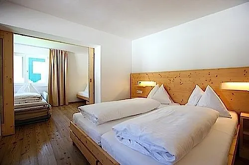 Hotel Steinerwirt1493 Zell am See