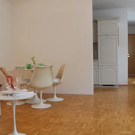 Steinerwirt1493 Τσελ αμ Ζέε